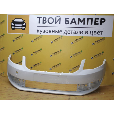 Бампер передний Skoda Octavia A7 2013 Pure White LC9A