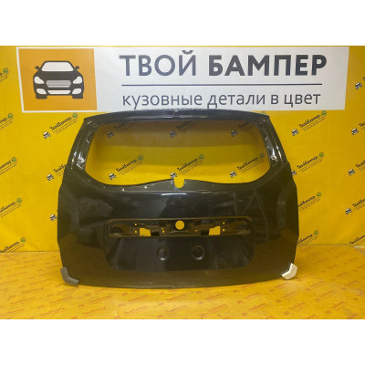 Дверь задка Duster 2011 Noir Nachre 676