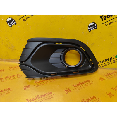 Рамка ПТФ левая Renault Logan 2014 Рамка ПТФ левая Renault Logan 2014