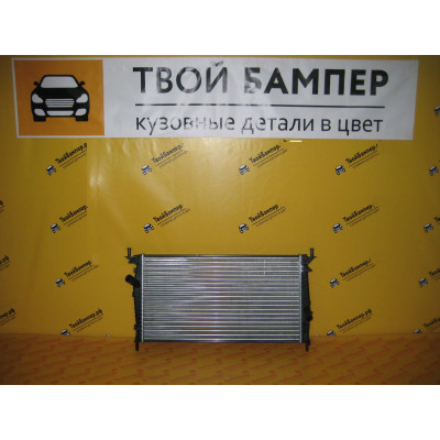 Радиатор охлаждения Ford Focus II (05-11) трубчатый Радиатор охлаждения Ford Focus II (05-11) трубчатый